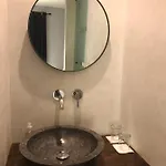 Le Trianon D'yss ゲストハウス イソワール