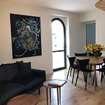 Le Trianon D'yss