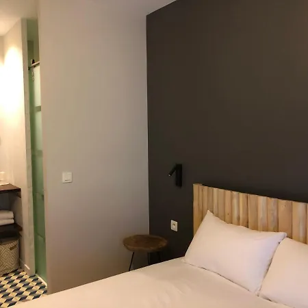 Le Trianon D'yss Gasthof